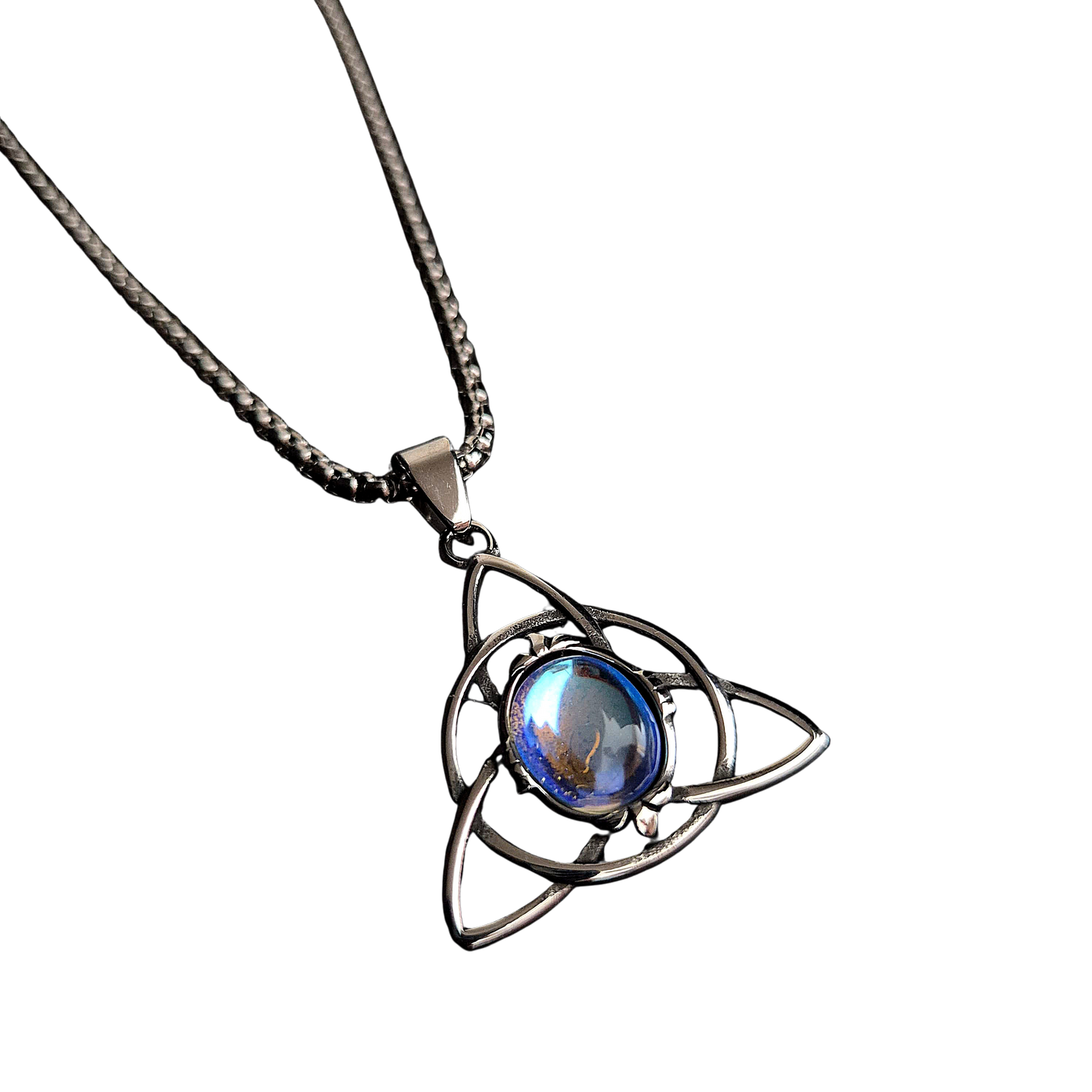 Collar Triqueta – Conexión Profunda | Acero Inoxidable 316
